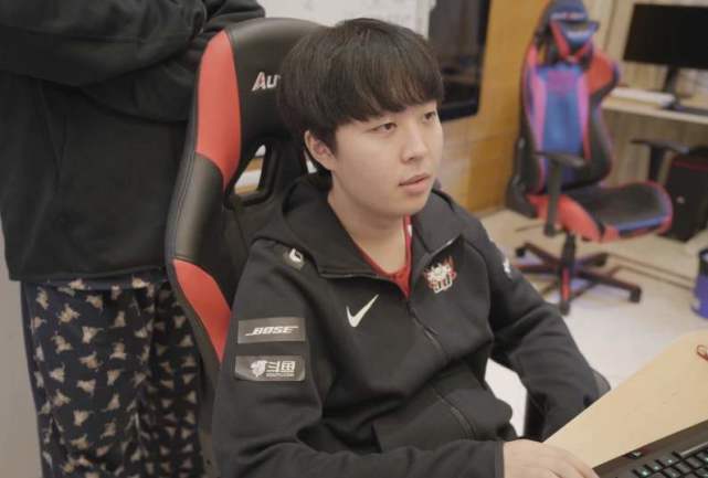 和球迷的讨 和球迷的讨