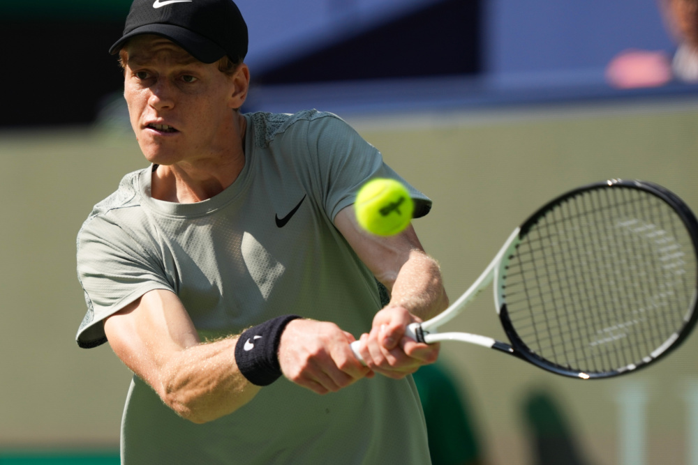 也依旧屹立 也依旧屹立