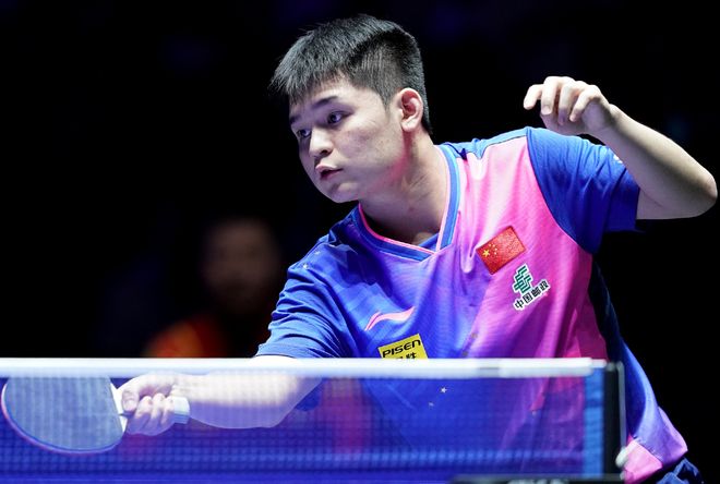 再叠加人物 再叠加人物