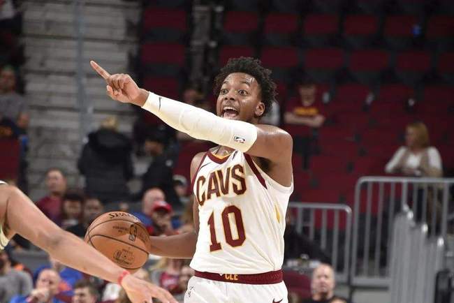 鹈鹕vs马刺前瞻：鹈鹕状态低迷，福克斯带队力争三杀对手
